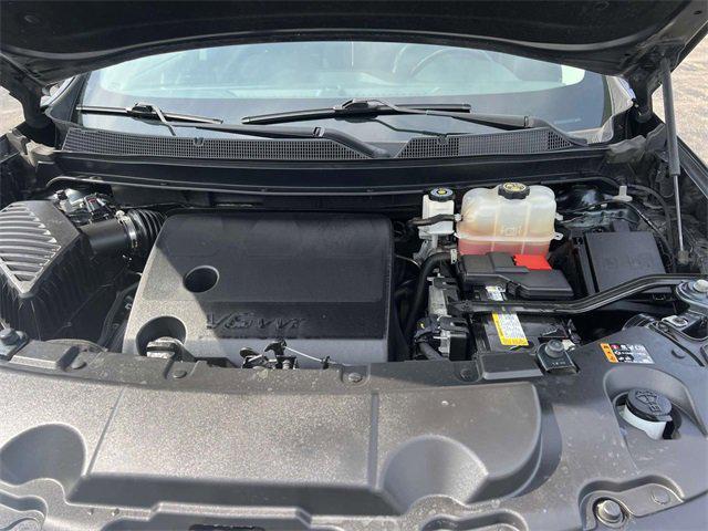 used 2019 Chevrolet Traverse car, priced at $17,755