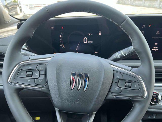 new 2025 Buick Envista car, priced at $25,110