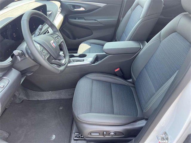 new 2025 Buick Envista car, priced at $25,110