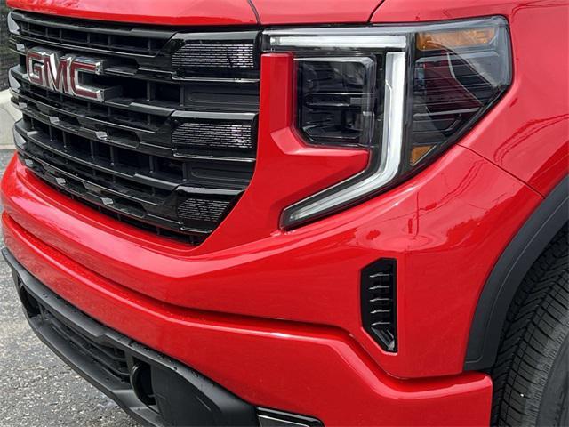 new 2025 GMC Sierra 1500 car, priced at $52,338