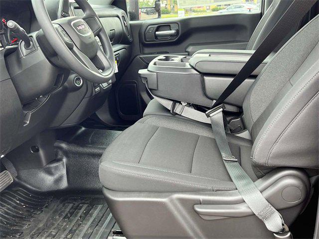 new 2025 GMC Sierra 2500 car, priced at $52,651