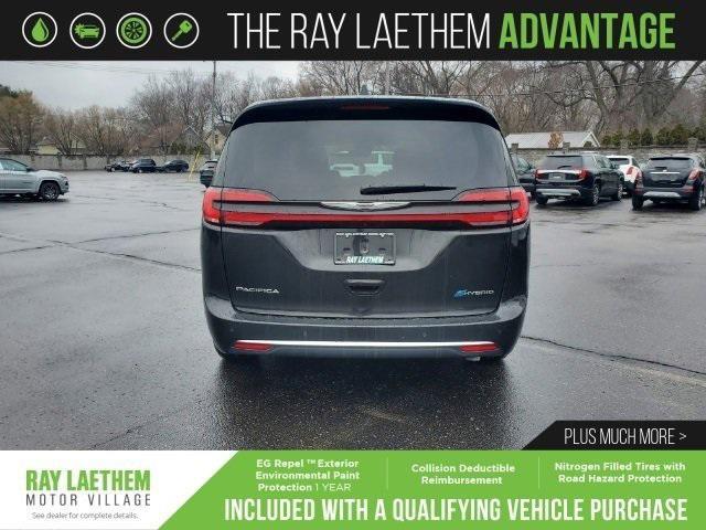 used 2023 Chrysler Pacifica Hybrid car, priced at $28,173