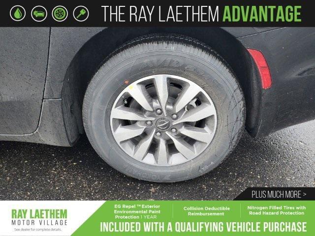 used 2023 Chrysler Pacifica Hybrid car, priced at $28,173