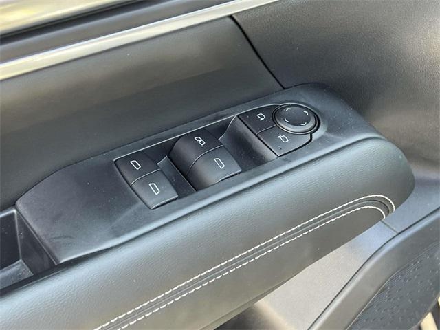new 2025 GMC Terrain car, priced at $31,653