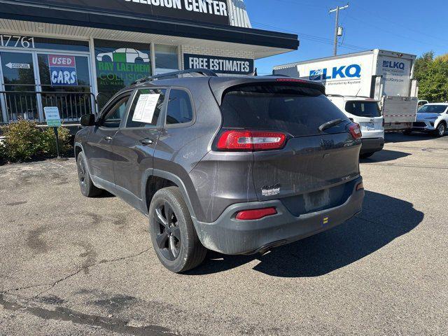 used 2016 Jeep Cherokee car, priced at $5,789