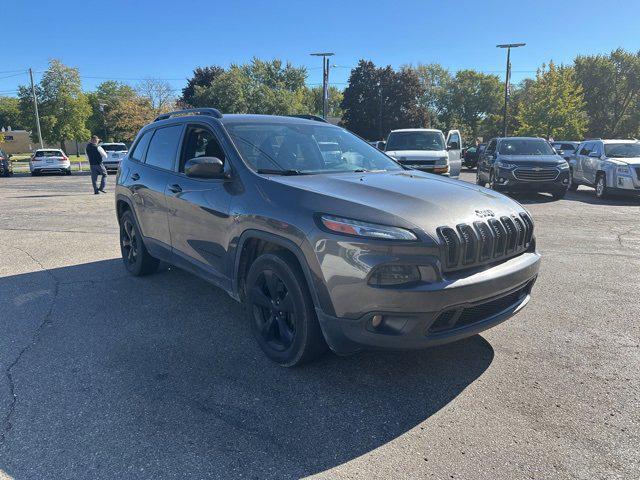 used 2016 Jeep Cherokee car, priced at $5,789