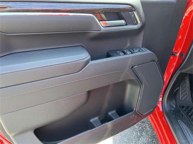 new 2025 GMC Sierra 1500 car, priced at $56,338