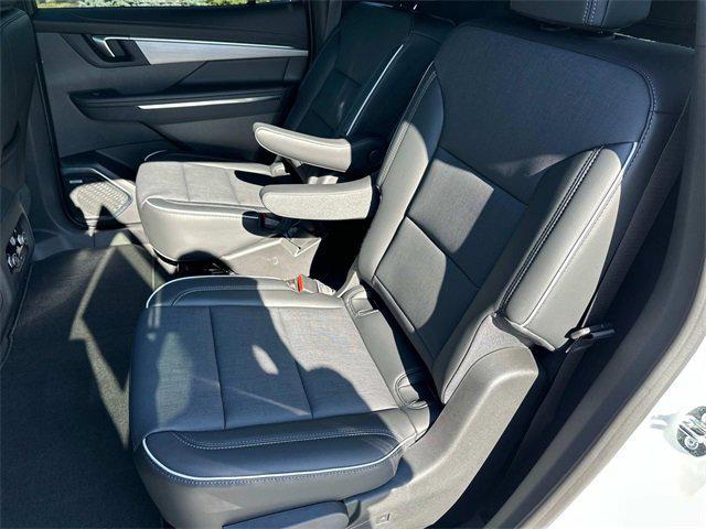 new 2026 Buick Enclave car, priced at $48,670