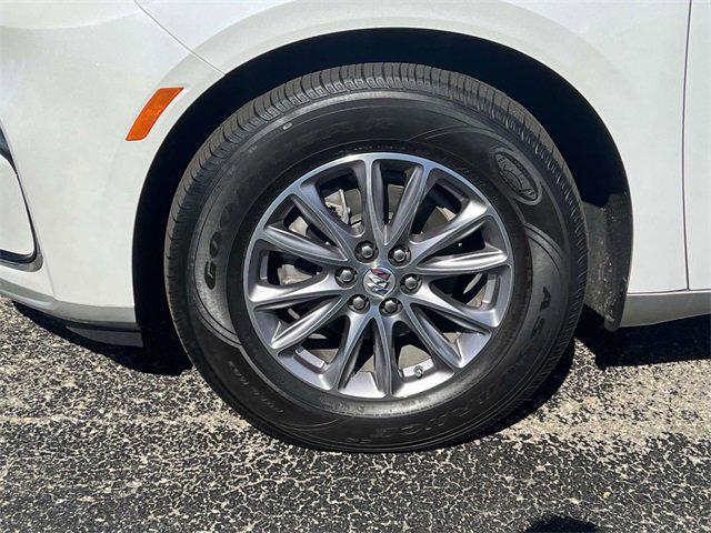 used 2023 Buick Enclave car, priced at $34,278