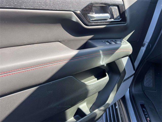 new 2025 GMC Yukon car, priced at $94,236