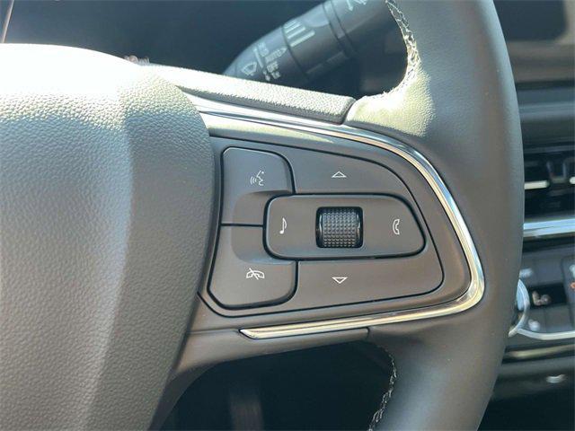 new 2025 Buick Envista car, priced at $27,363