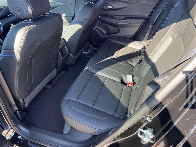 new 2025 Buick Envista car, priced at $27,363