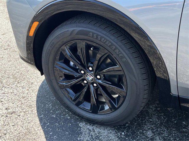 new 2025 Buick Envista car, priced at $26,843