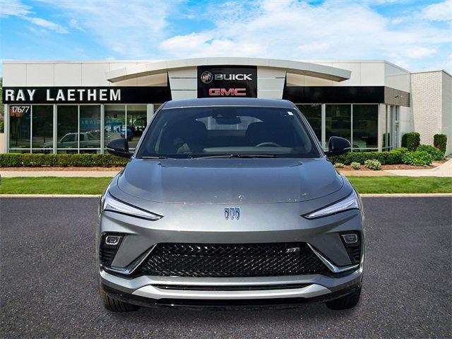 new 2025 Buick Envista car, priced at $26,843