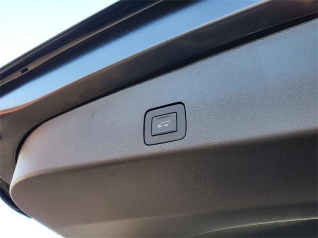 new 2025 Buick Encore GX car, priced at $35,883