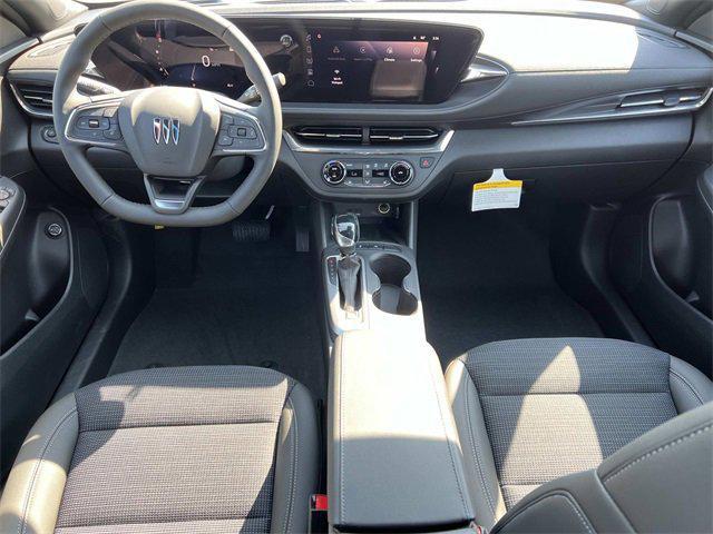 new 2025 Buick Envista car, priced at $25,110