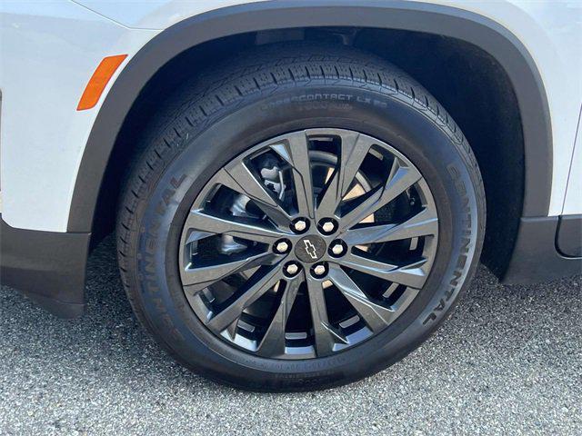 used 2023 Chevrolet Traverse car, priced at $36,848
