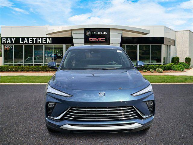 new 2025 Buick Envista car, priced at $24,922