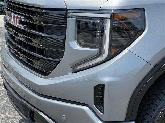new 2025 GMC Sierra 1500 car, priced at $65,757
