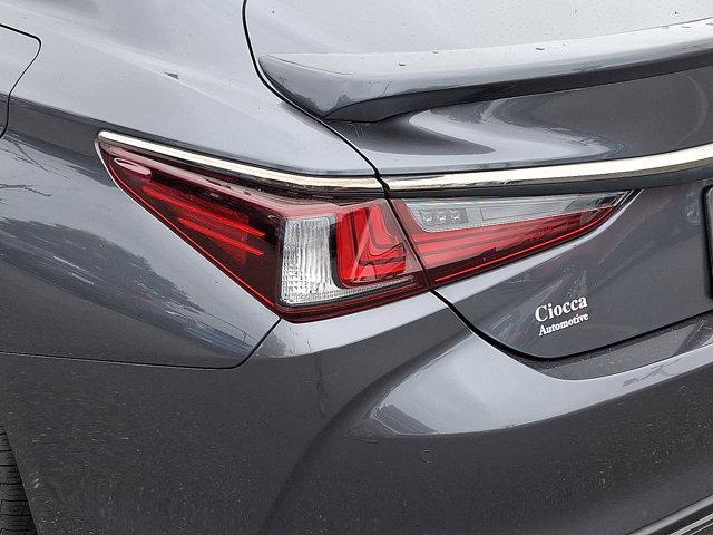 used 2023 Lexus ES 300h car, priced at $37,899