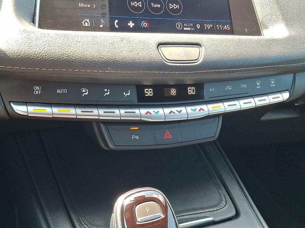 used 2022 Cadillac XT4 car, priced at $26,395