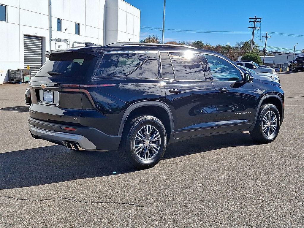 used 2024 Chevrolet Traverse car, priced at $37,695