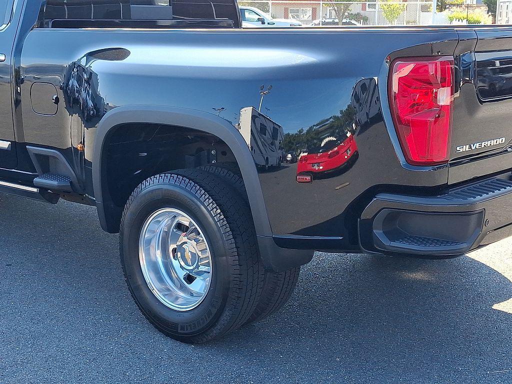used 2024 Chevrolet Silverado 3500 car, priced at $72,599