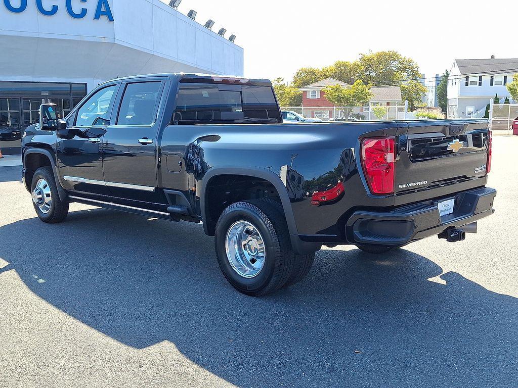 used 2024 Chevrolet Silverado 3500 car, priced at $72,599