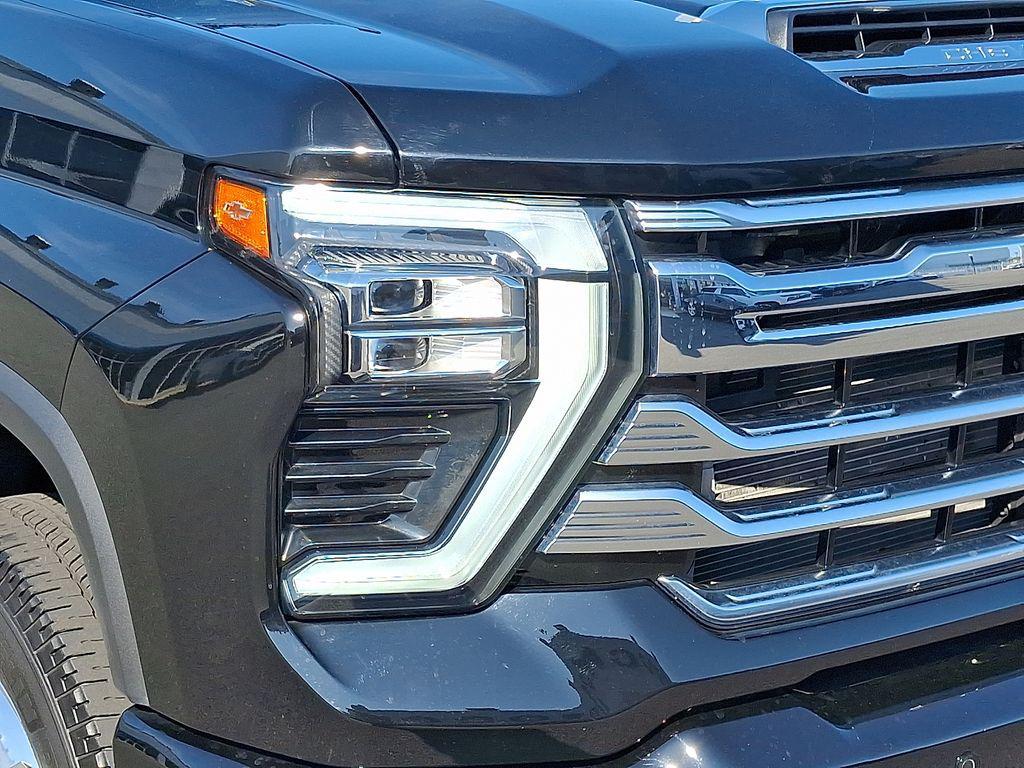 used 2024 Chevrolet Silverado 3500 car, priced at $72,599