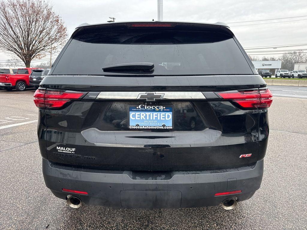 used 2023 Chevrolet Traverse car, priced at $32,739