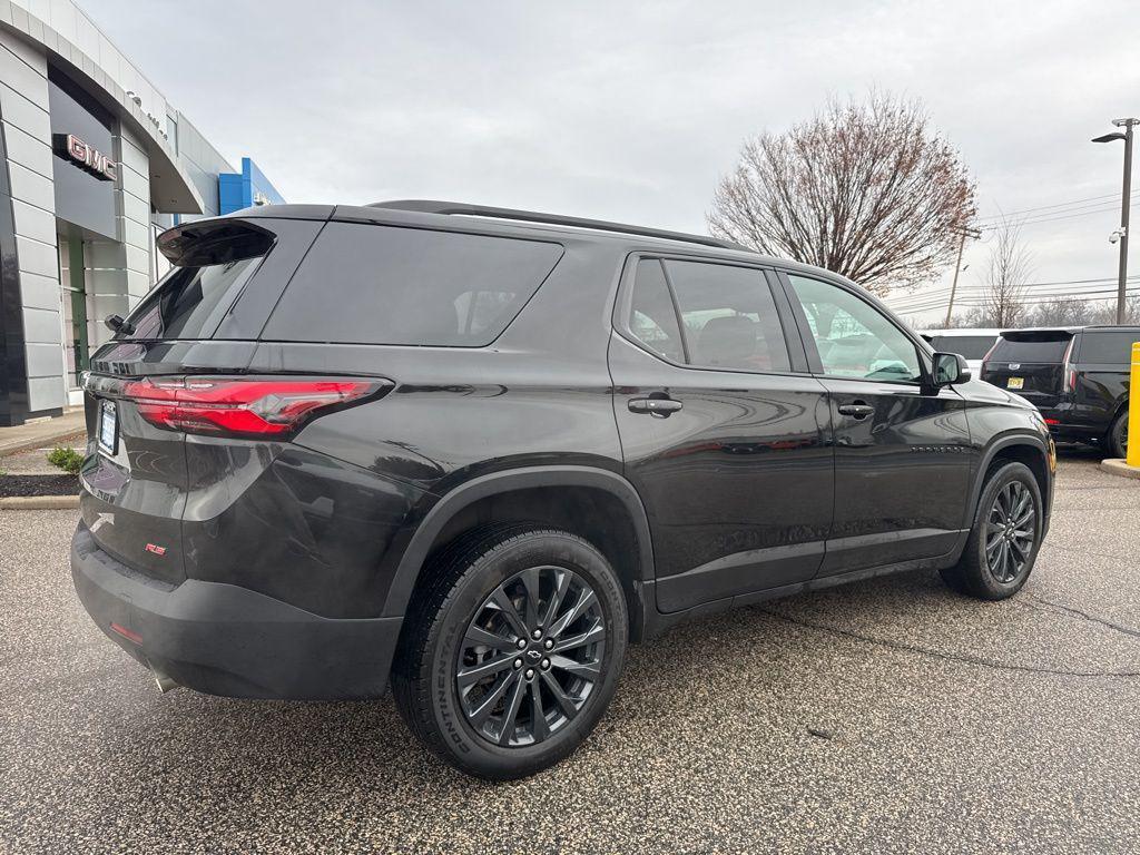 used 2023 Chevrolet Traverse car, priced at $32,739