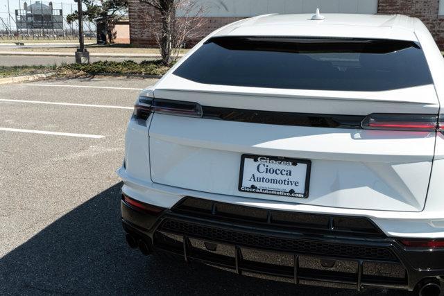 used 2024 Lamborghini Urus car, priced at $268,500