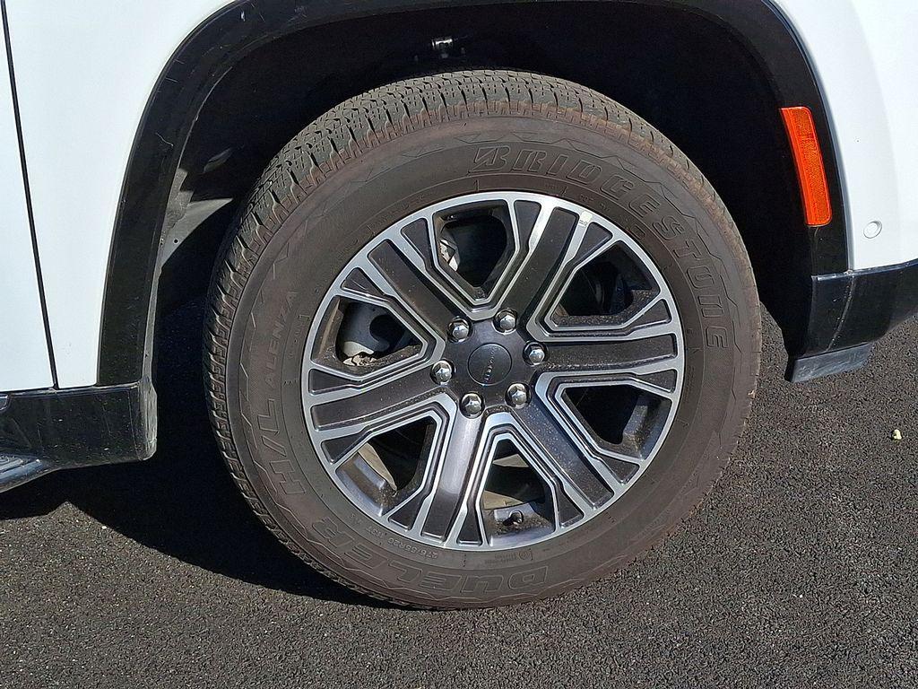used 2024 Jeep Wagoneer car, priced at $44,999