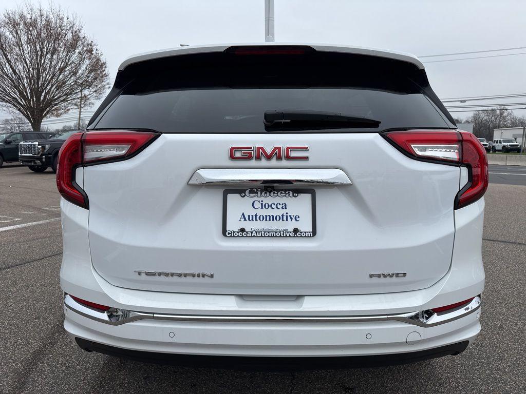 used 2022 GMC Terrain car, priced at $26,995