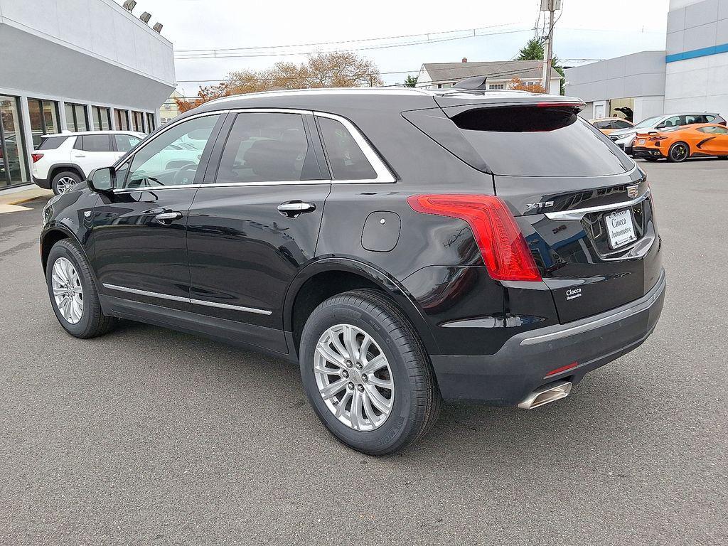 used 2018 Cadillac XT5 car, priced at $16,499