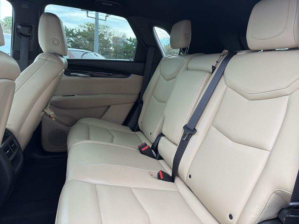 used 2018 Cadillac XT5 car, priced at $17,599