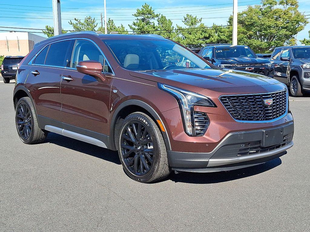 used 2022 Cadillac XT4 car, priced at $29,900