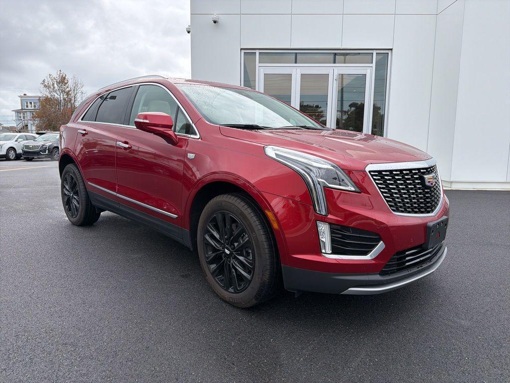 used 2023 Cadillac XT5 car, priced at $36,759