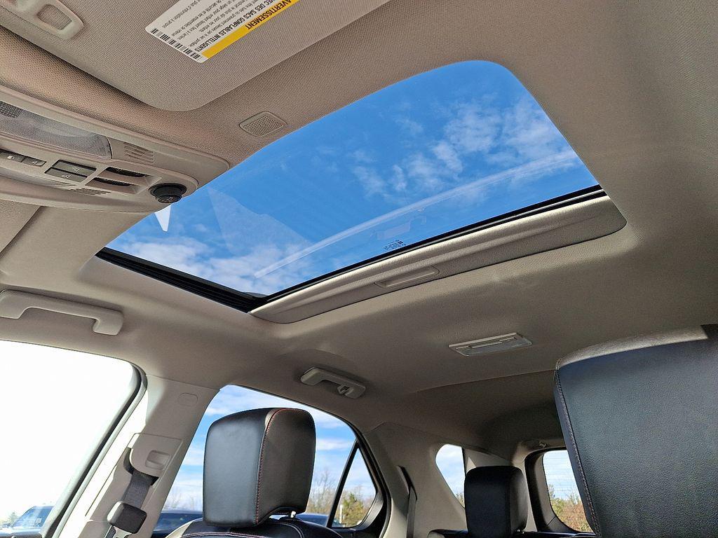 used 2016 Chevrolet Equinox car, priced at $11,800