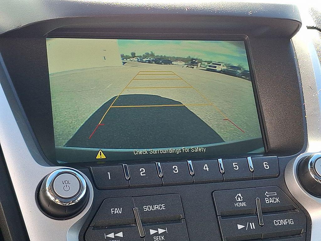 used 2016 Chevrolet Equinox car, priced at $11,800