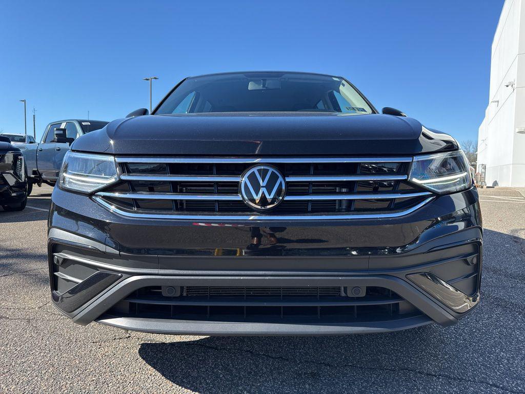 used 2022 Volkswagen Tiguan car, priced at $20,999