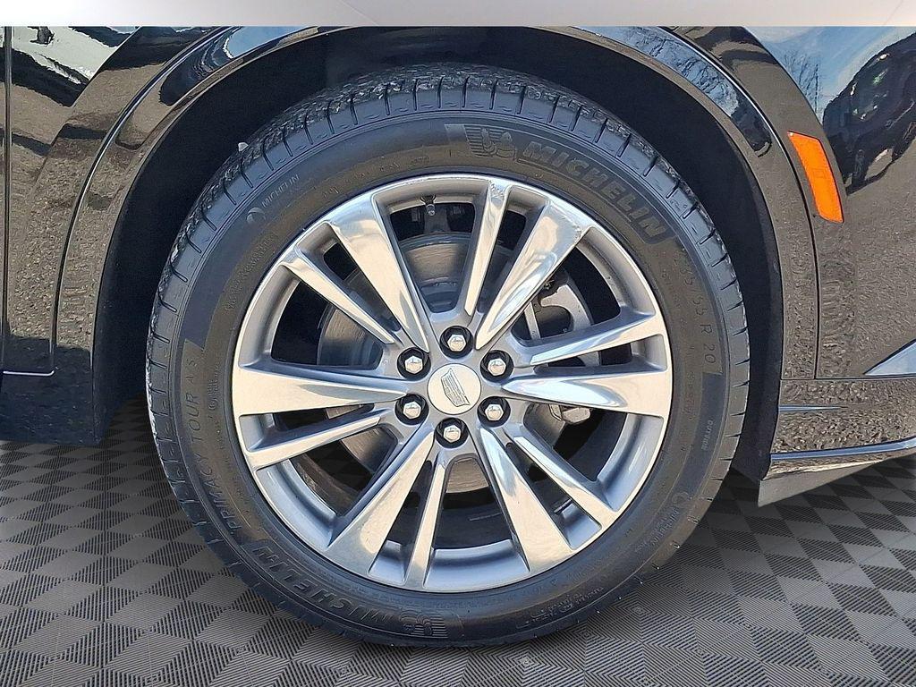 used 2020 Cadillac XT6 car, priced at $25,800