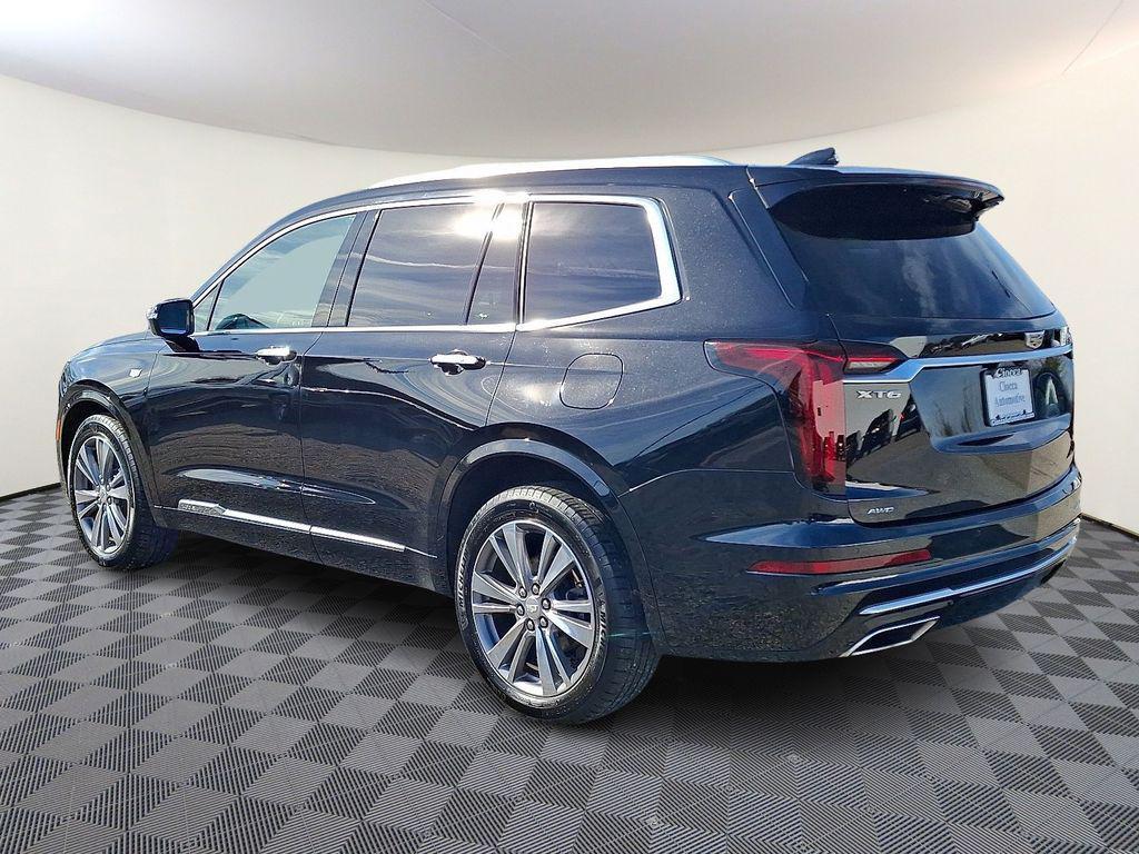 used 2020 Cadillac XT6 car, priced at $25,800
