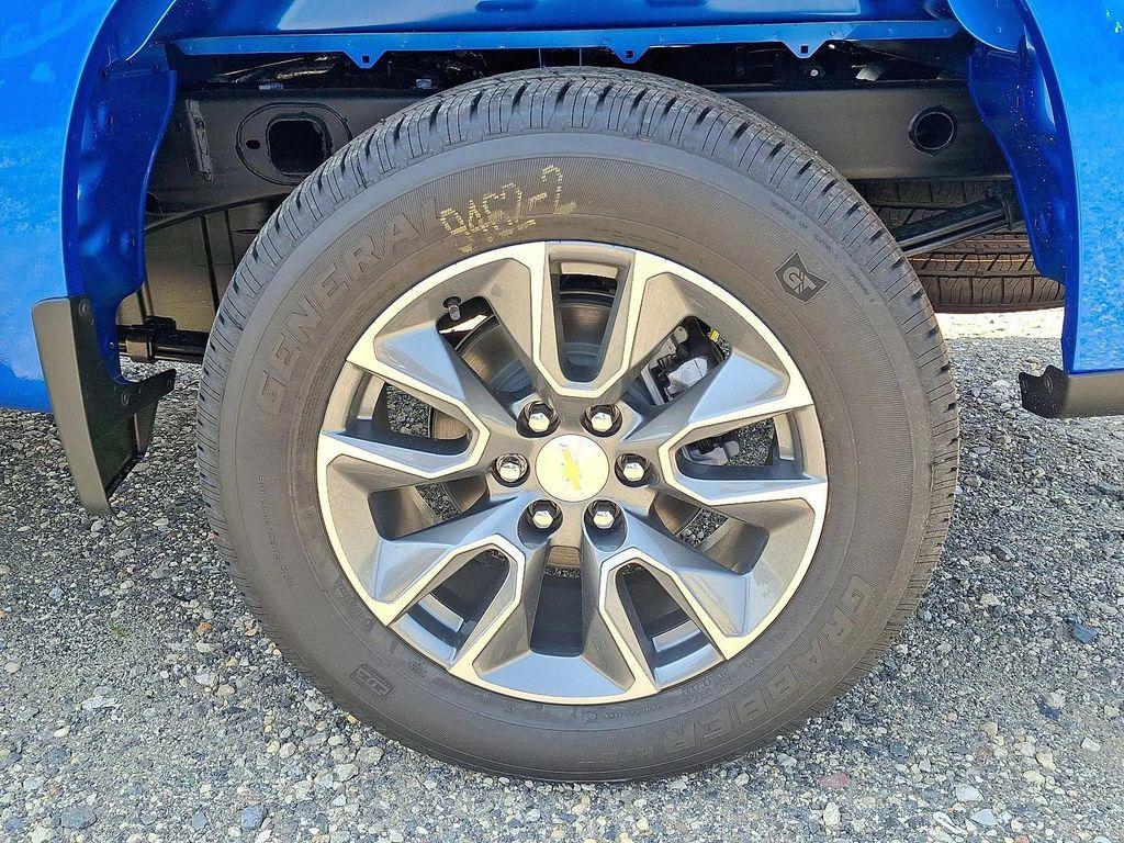 new 2025 Chevrolet Silverado 1500 car, priced at $55,990
