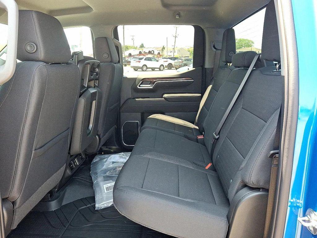 new 2025 Chevrolet Silverado 1500 car, priced at $55,990