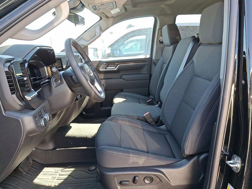 new 2025 GMC Sierra 1500 car, priced at $61,229