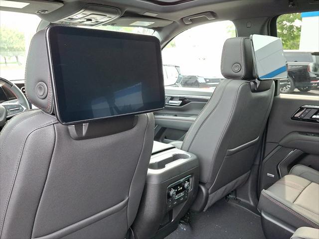 new 2025 Chevrolet Suburban car, priced at $91,810