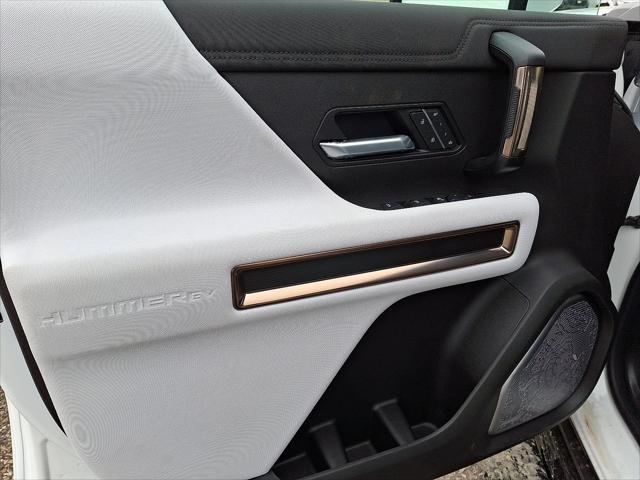 new 2025 GMC HUMMER EV SUV car, priced at $99,195