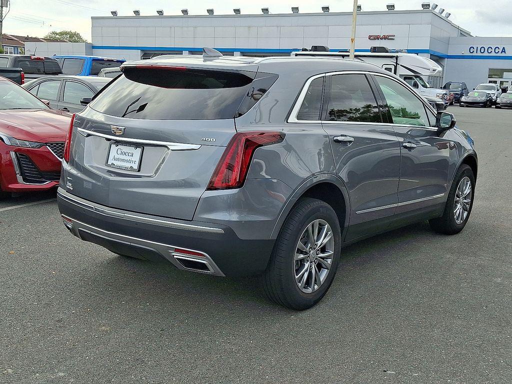 used 2021 Cadillac XT5 car, priced at $33,499