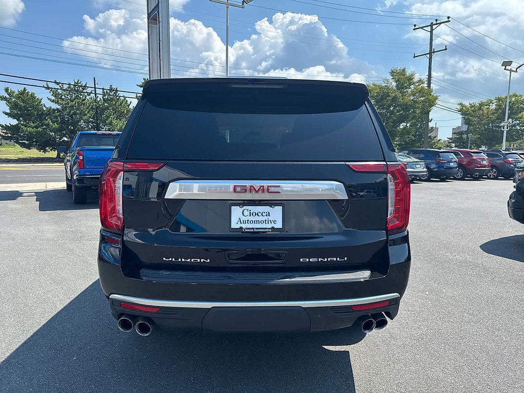 used 2023 GMC Yukon car, priced at $51,899